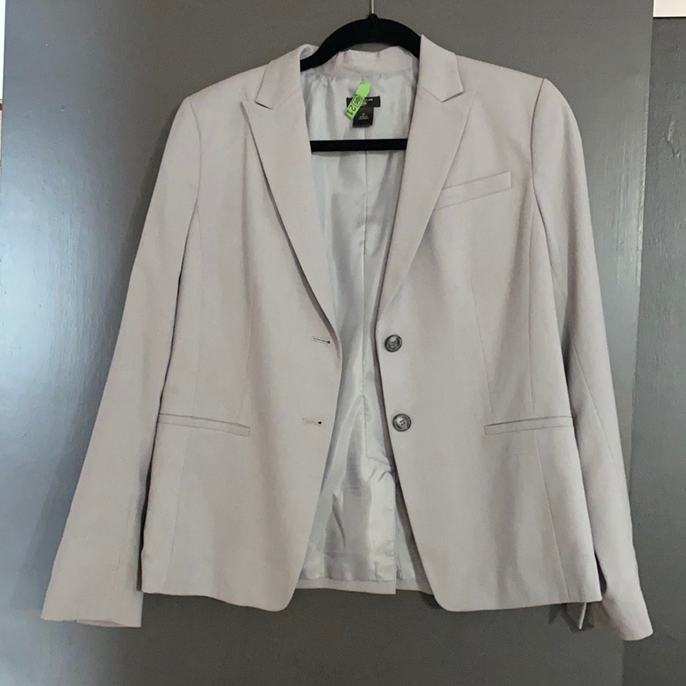 Ann Taylor gray blazer. 8P